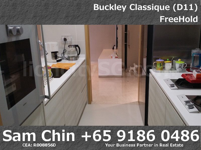 Buckley Classique – 3 BD – S08 – Kitchen